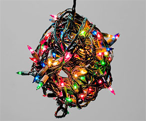 Seven Essential Tips to Putting Up Your Christmas Lights